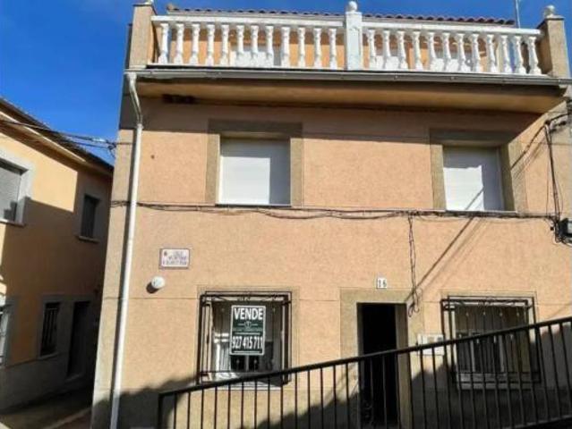 Chalet Venta Valdeobispo, Valdeobispo