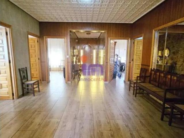 Chalet Venta Valdepeñas, Valdepeñas