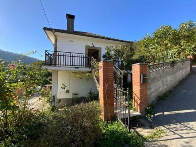 Chalet Venta Valdés, Muñás de Abajo