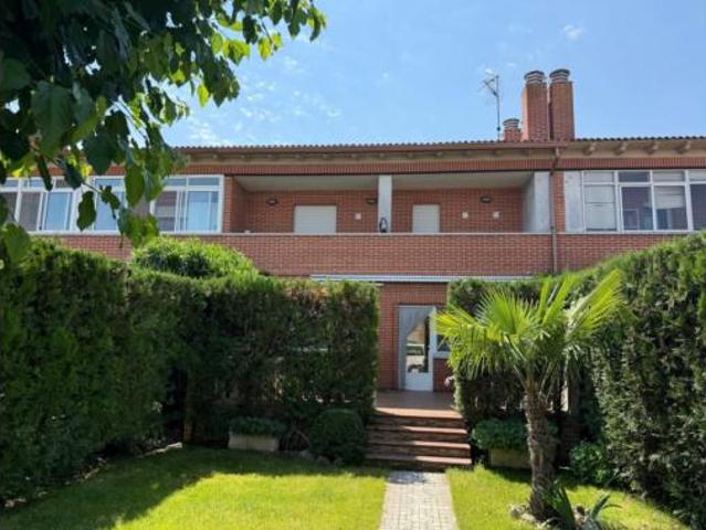 Chalet Venta Valdestillas, Valdestillas