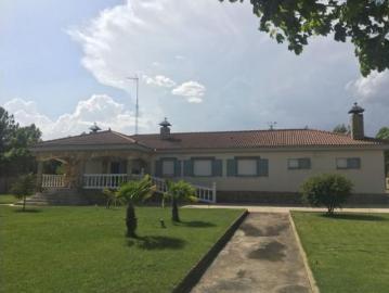Chalet Venta Valdunciel, Cañedo