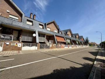 Chalet Venta Valladolid Capital, Las Villas Covaresa Parque Alameda La Rubia