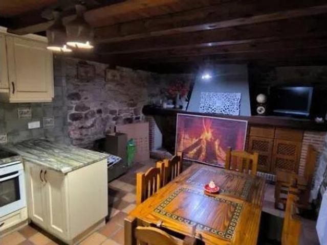 Chalet Venta Valle de Mena, Anzo