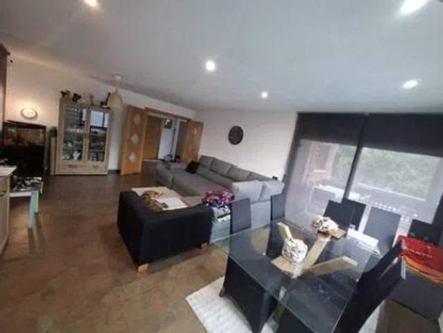 Chalet Venta Vallirana, Vallirana