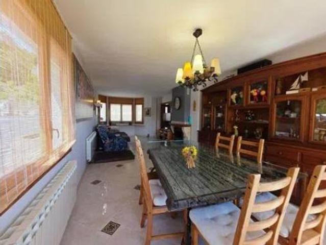 Chalet Venta Vallirana, Vallirana