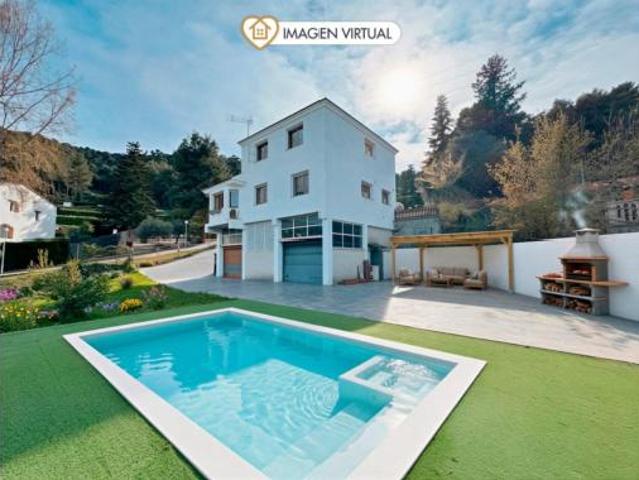 Chalet Venta Vallirana, Vallirana