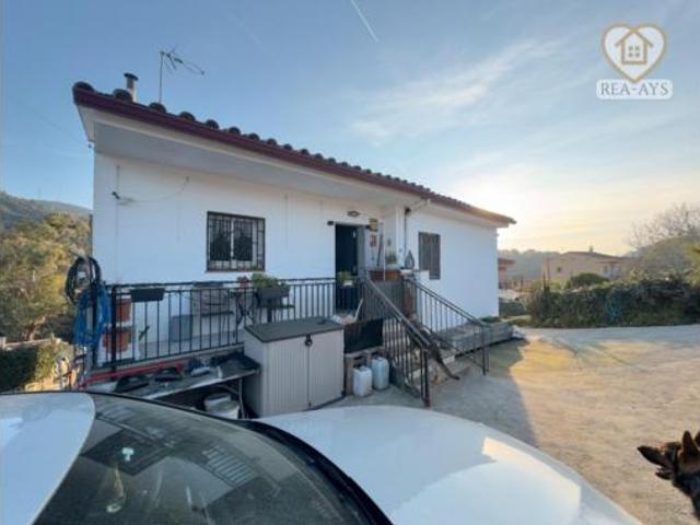 Chalet Venta Vallirana, Vallirana
