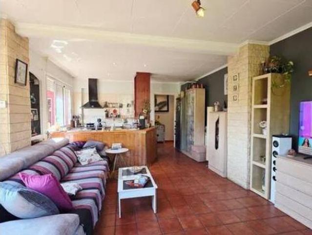 Chalet Venta Vallirana, Vallirana