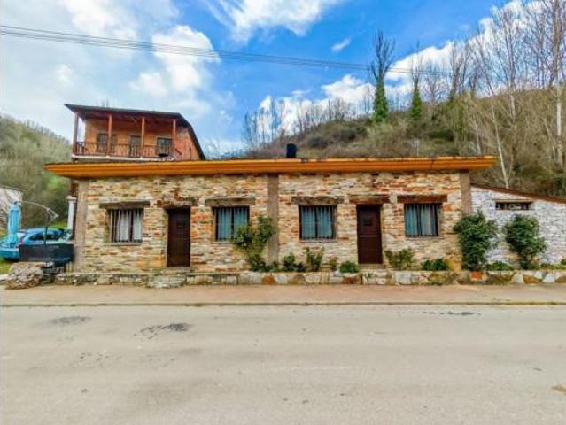 Chalet Venta Vega de Valcarce, Vega de Valcarce