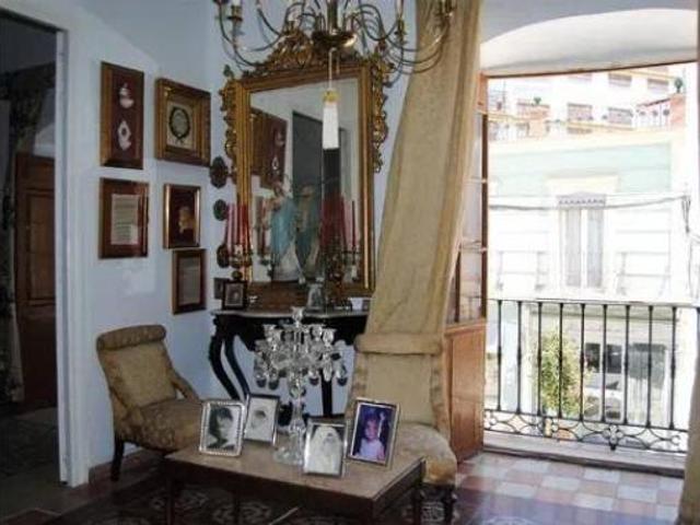 Chalet Venta Vélez Málaga, Centro