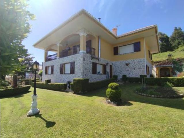 Chalet Venta Viveiro, Viveiro Casco Urbano