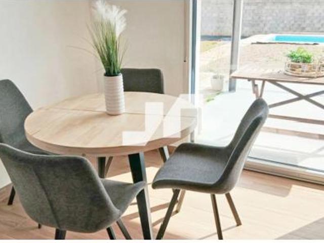 Chalet Venta Vila real, Madrigal