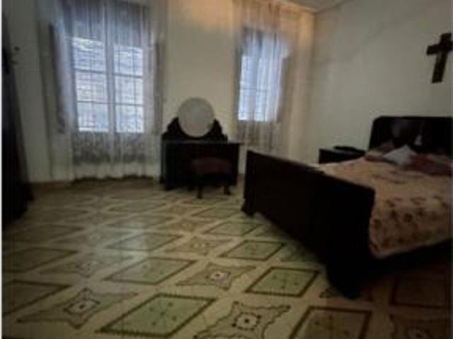 Chalet Venta Vila real, Madrigal