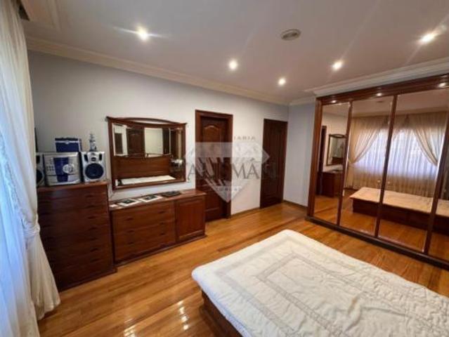 Chalet Venta Vilanova de Arousa, Andras