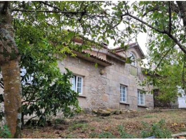 Chalet Venta Vilanova de Arousa, Andras