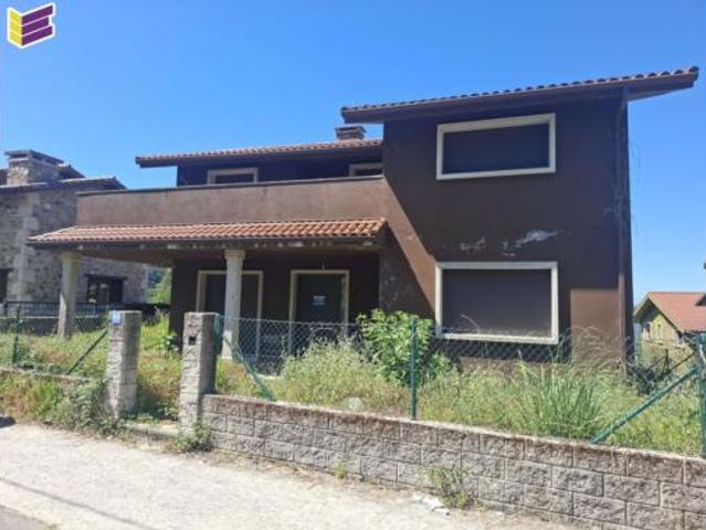Chalet Venta Vilaboa, O Toural