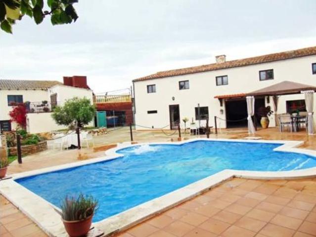 Chalet Venta Vilobí del Penedès, Bellver