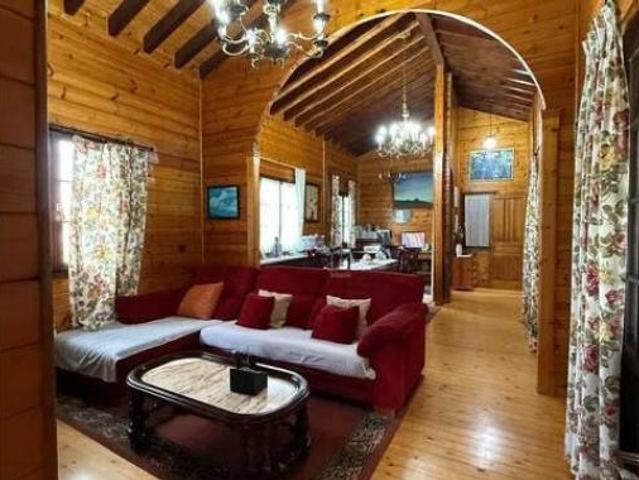 Chalet Venta Villaviciosa, Villaviciosa
