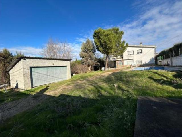 Chalet Venta Villalbilla, Villalbilla