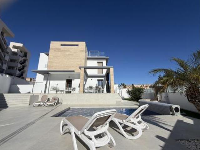 Chalet Venta Villamartín, Villamartín