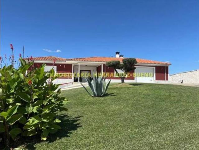 Chalet Venta Villamayor, Villamayor