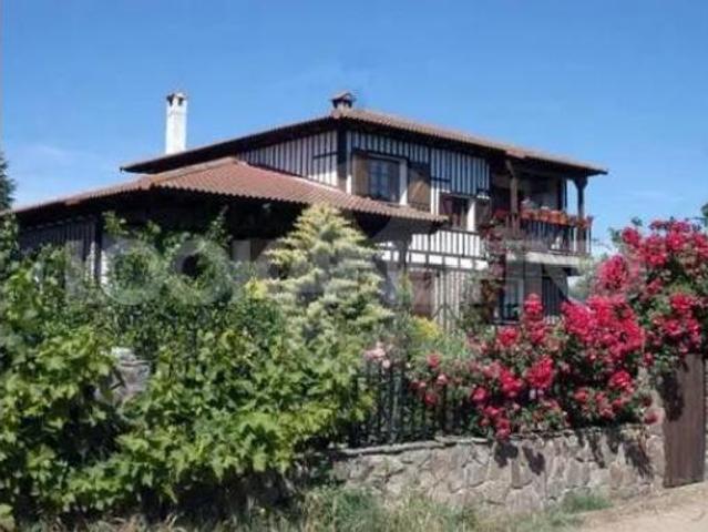 Chalet Venta Villamayor, Villamayor