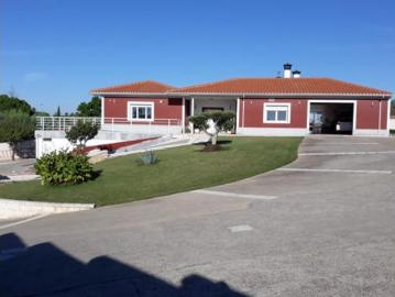 Chalet Venta Villamayor, Villamayor