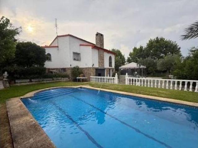Chalet Venta Villanueva del Pardillo, Urbanización Santa María