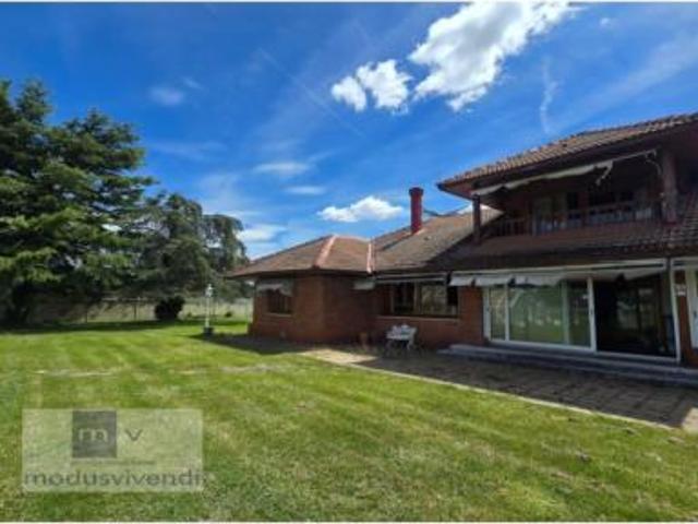 Chalet Venta Villaquilambre, Villaquilambre