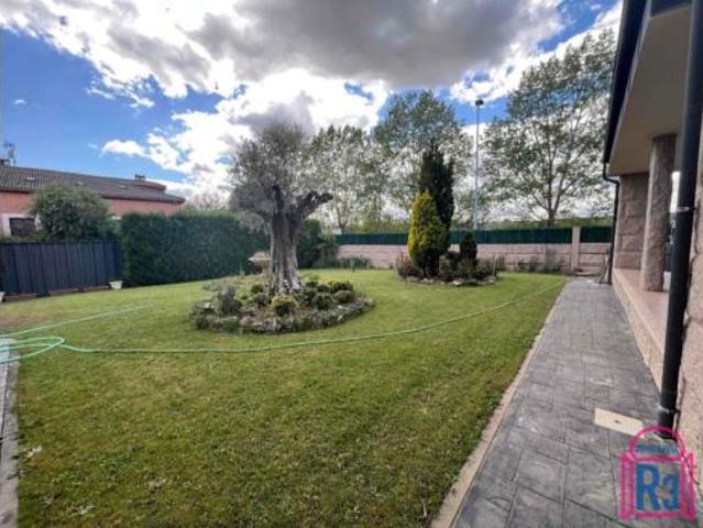 Chalet Venta Villaquilambre, Villarrodrigo de Las Regueras