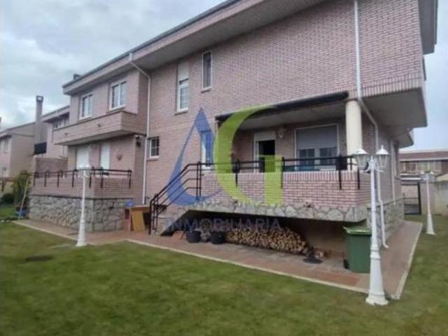 Chalet Venta Villaquilambre, Villarrodrigo de Las Regueras