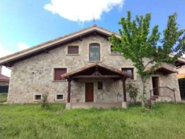 Chalet Venta Villarcayo de Merindad de Castilla La Vieja, Cigüenza