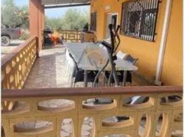 Chalet Venta Villena, Las Virtudes