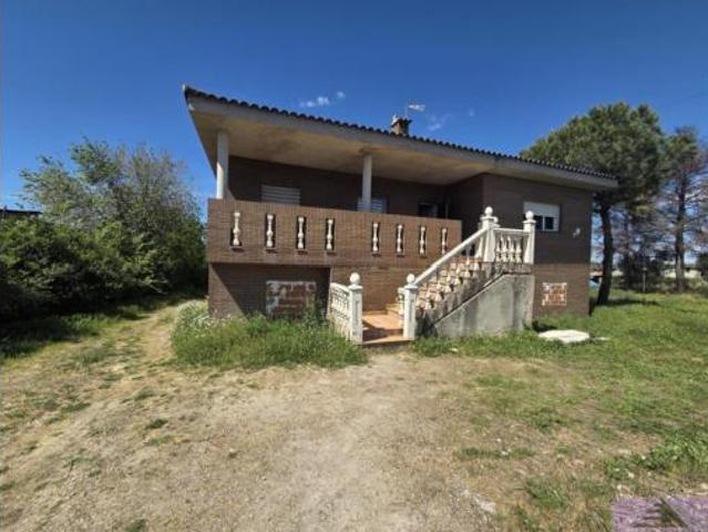 Chalet Venta Yeles, Cementos Portland