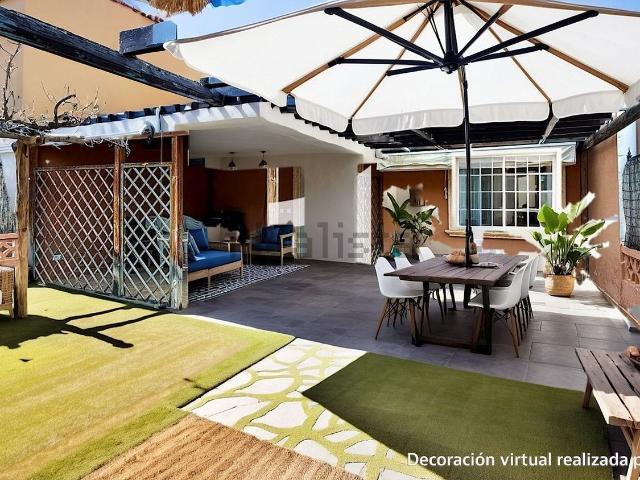 Chalet, Viver