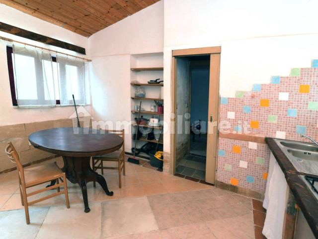 Chalet via Borgo Odescalchi 13, Centro Storico, Pirgo, Odescalchi, Civitavecchia