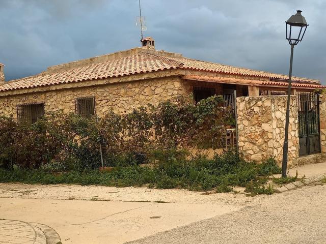 Chalet, Vianos