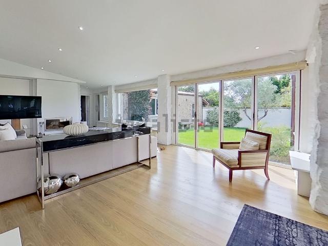 Chalet, Vigo