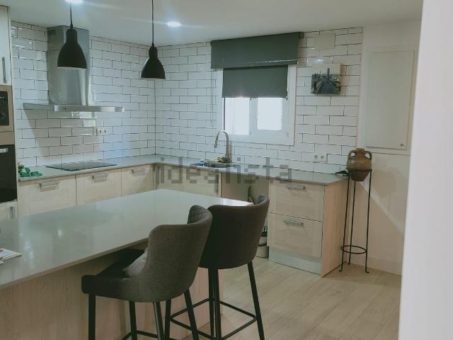 Chalet, Vila Seca