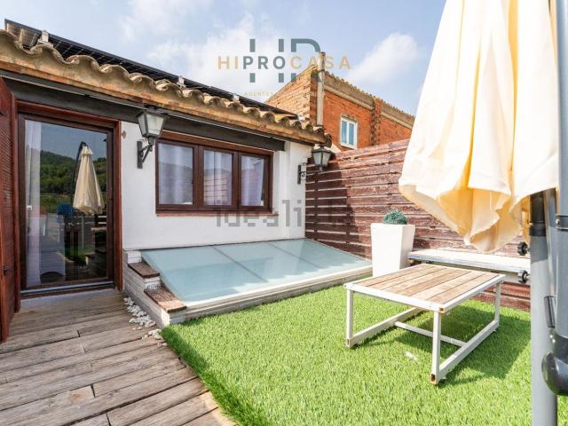 Chalet, Vilanova d&apos Escornalbou