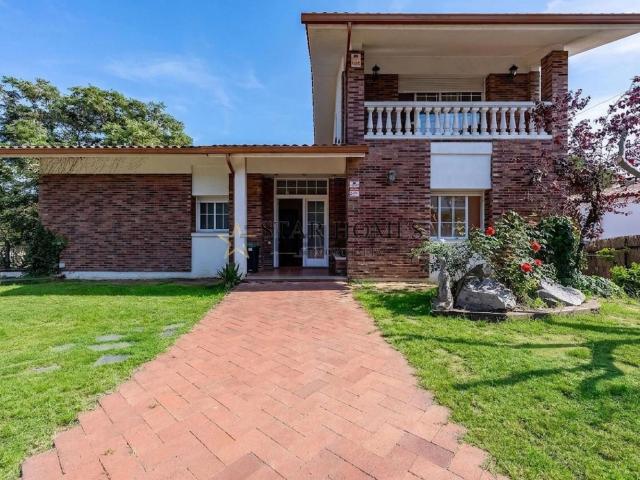 Chalet, Vilanova del Vallès