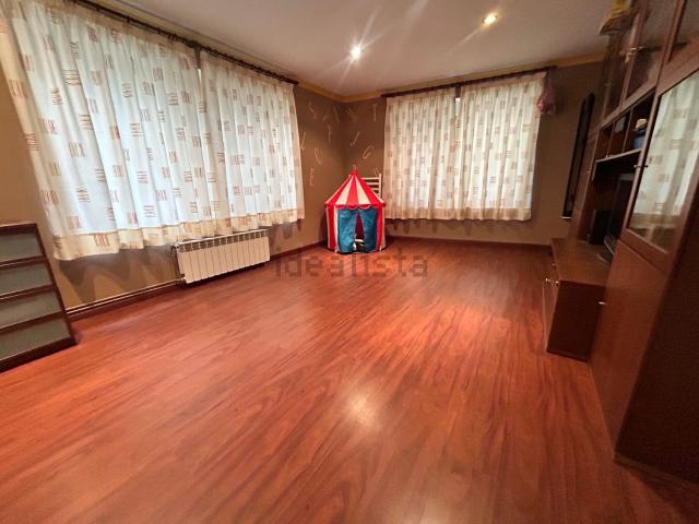 Chalet, Vilabella