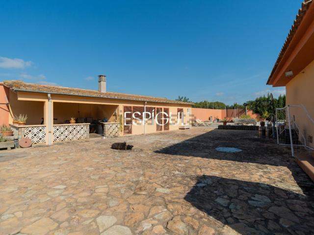 Chalet, Vilablareix