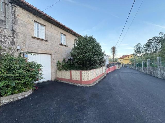 Chalet, Vilaboa