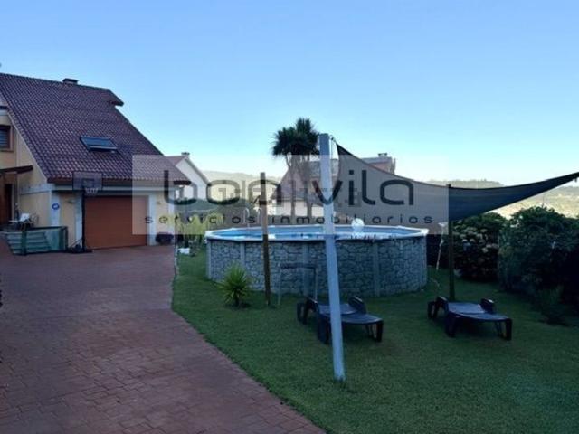 Chalet, Vilaboa