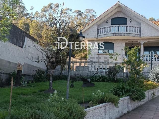 Chalet, Vilaboa