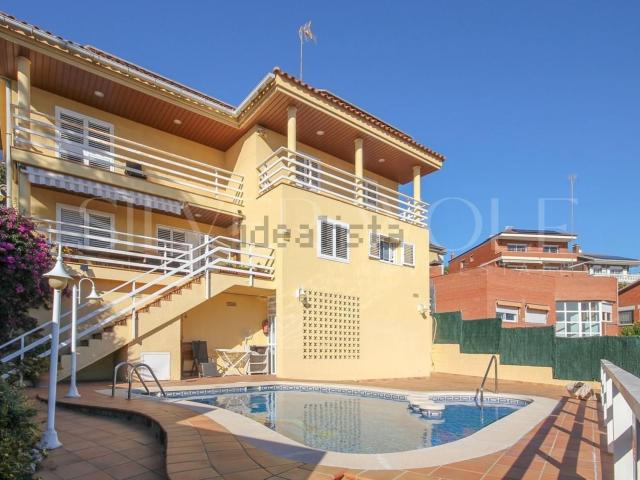 Chalet, Viladecans