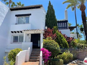 Chalet, Villacana Costalita Saladillo, Estepona