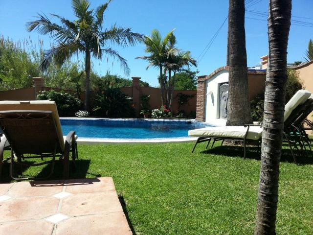 Chalet, Villacana Costalita Saladillo, Estepona