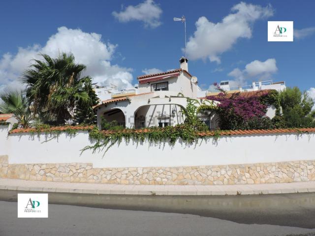 Chalet, Villamartín, Orihuela